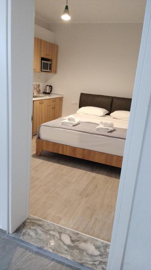 Sunsetperamos Aparthotel Néa Péramos Exteriör bild